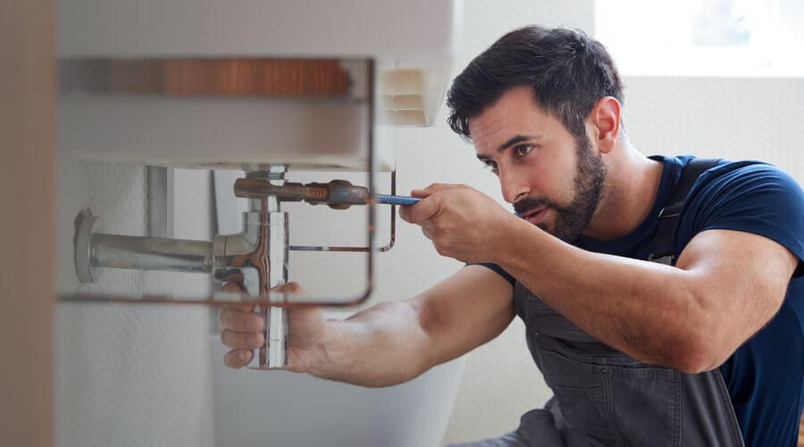 Sink faucet replacement in Canones, NM